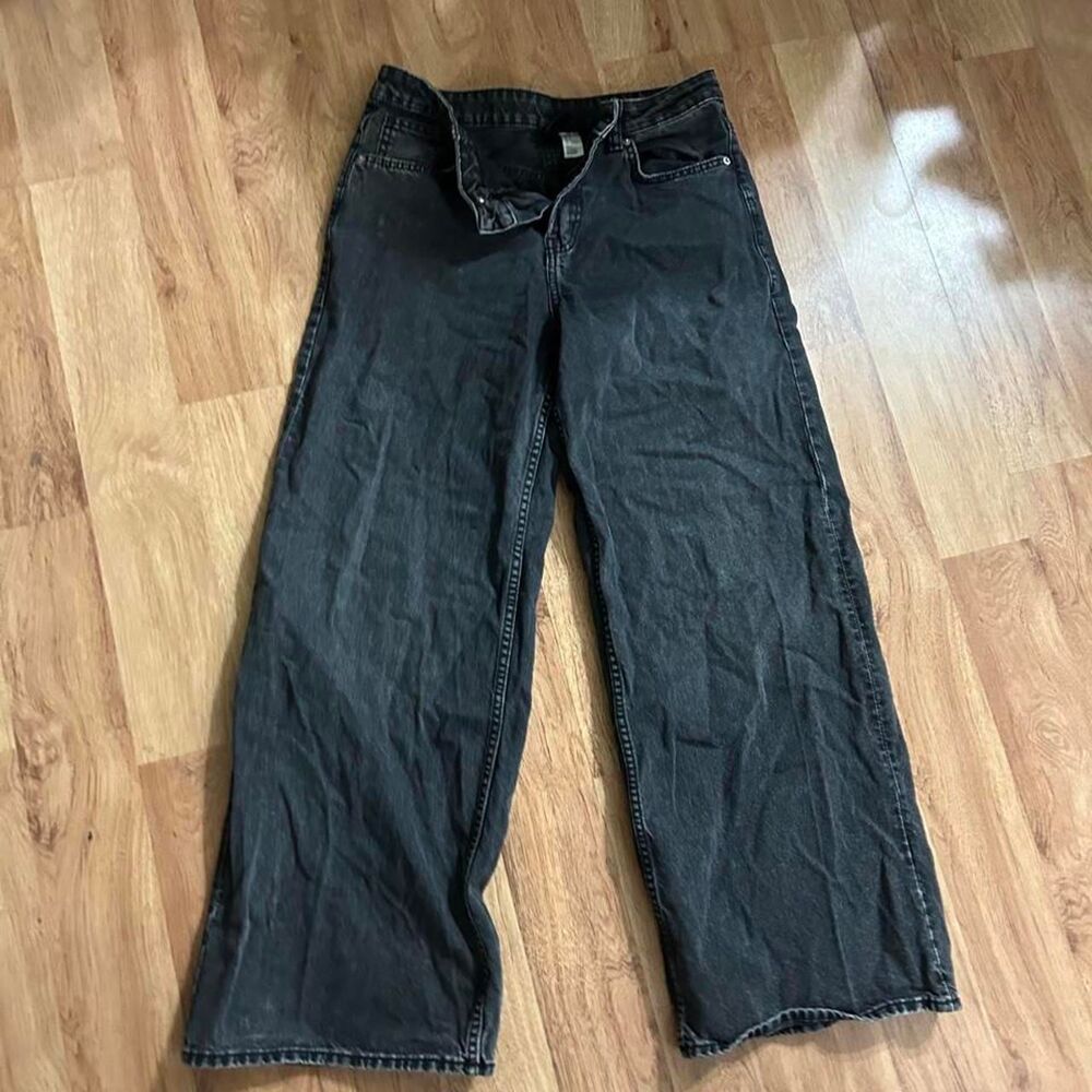 H-m Women's Black and Grey Jeans